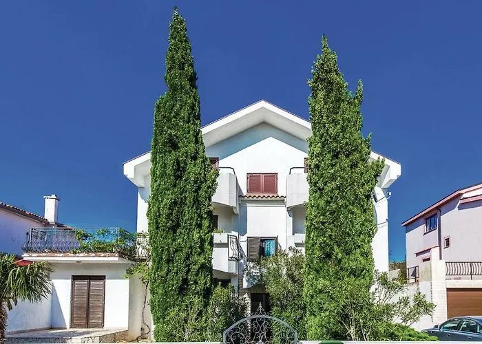 Apartments Jadranovo *