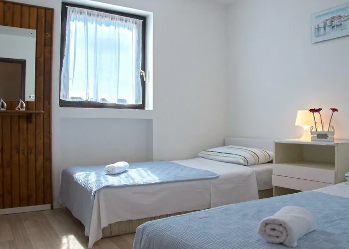 דירה Apartments Jadranovo *