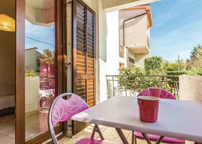 דירה Apartments Jadranovo יאדראנובו