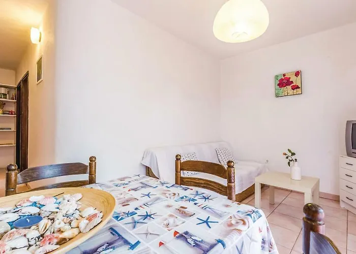 Apartments Jadranovo *
